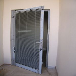 ابواب المنيوم ابواب المنيوم - باب المنيوم - عامر باكستانى 99318144 - شبابيك المنيوم - درايش المنيوم - فني المنيوم شتر - شتر - المنيوم - فني شترات - شباك المنيوم - فني المنيوم باكستاني